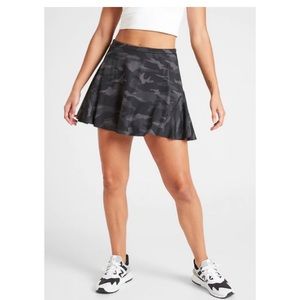 Athleta S Match Point Skort 15.5" skirt shorts black gray camo